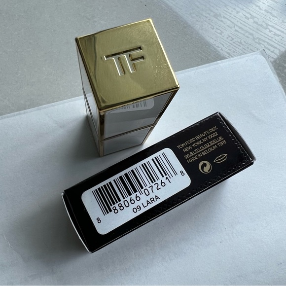 TOM FORD Boys And Girls Lip Color 09 Lara By Tom Ford For Women 0.07 Oz NEW - Picture 6 of 8